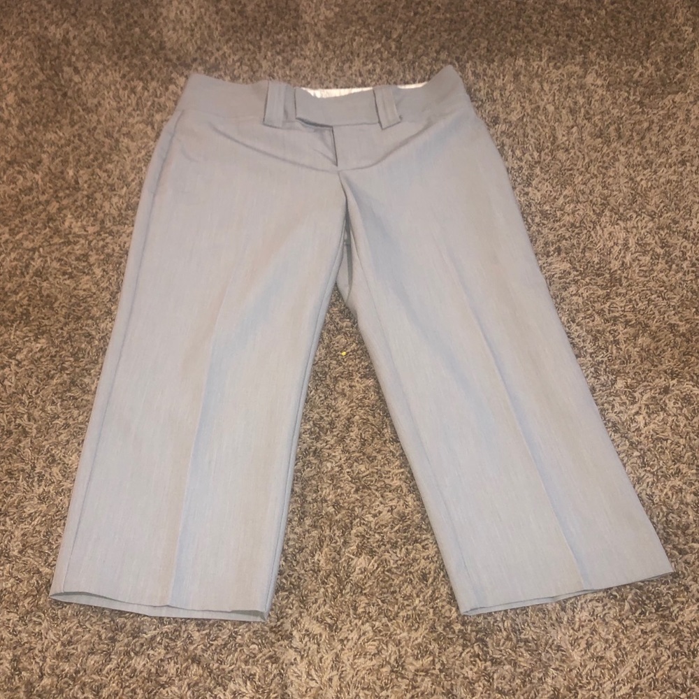 Maurice’s dress gray Capri